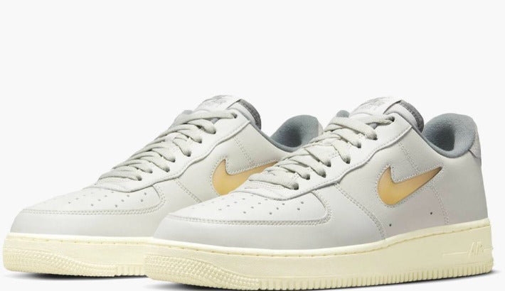 Nike Air Froce 1 Low '07 Jewel light bone